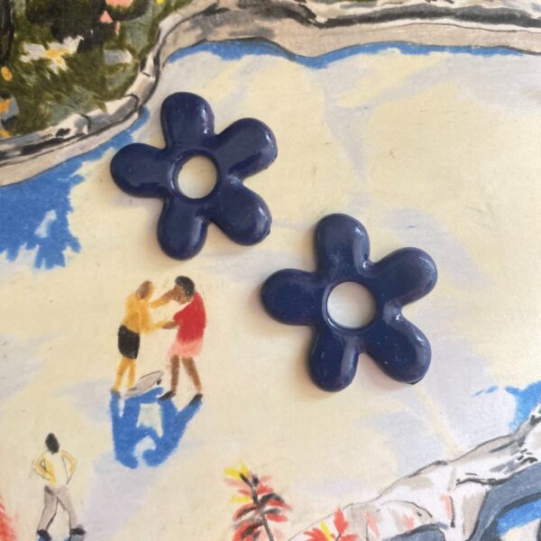 Boucles d’oreilles fleurs interchangeables Navy Blossom